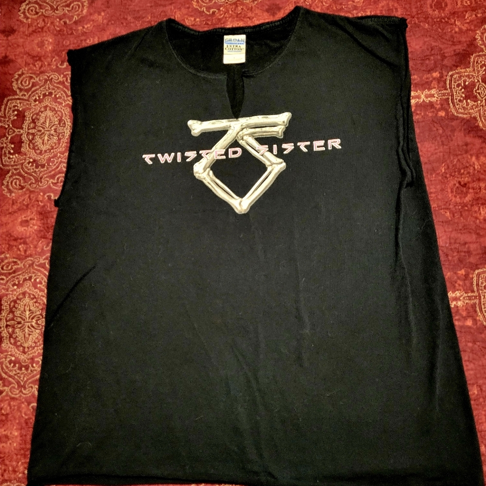 Medium size Twisted Sister concert t-shirt.